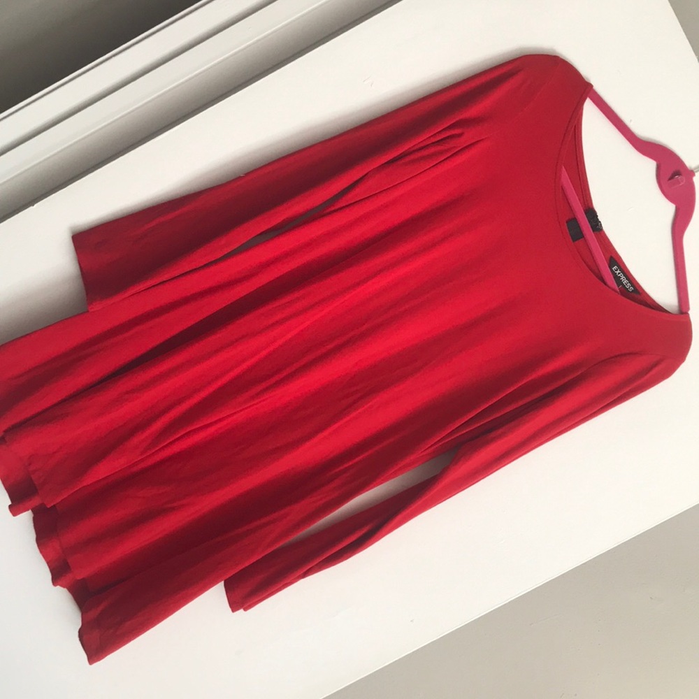 Red long sleeve dress